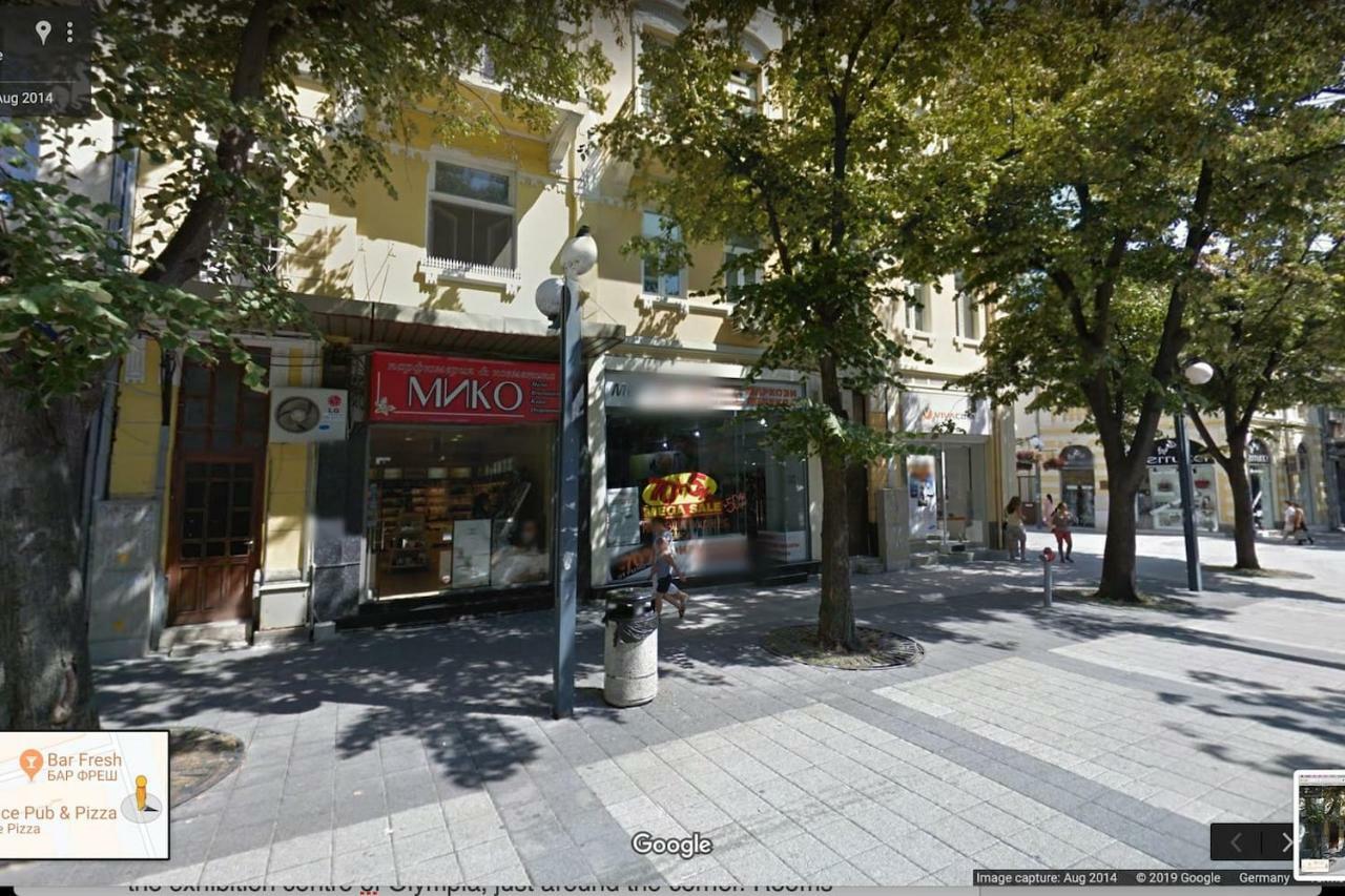 Ferienwohnung La Dolce Vita, Luxury In The Absolute Center Burgas City Exterior foto